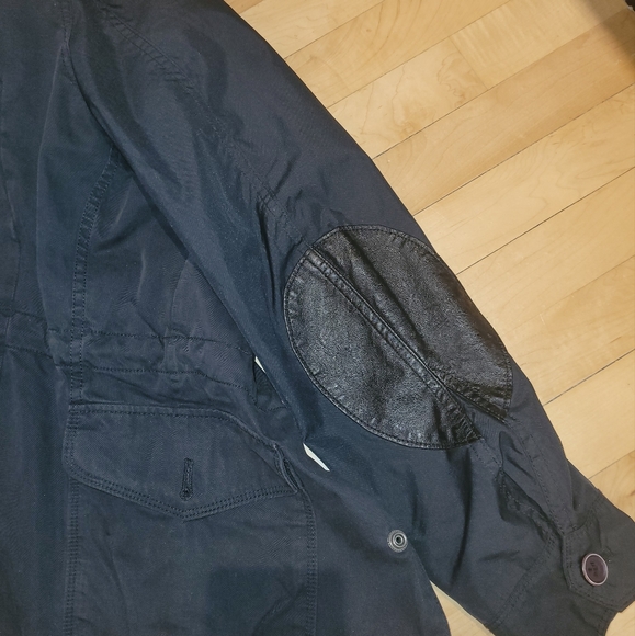 Men's Black Diesel Jacket, Size Large - Picture 7 of 8
